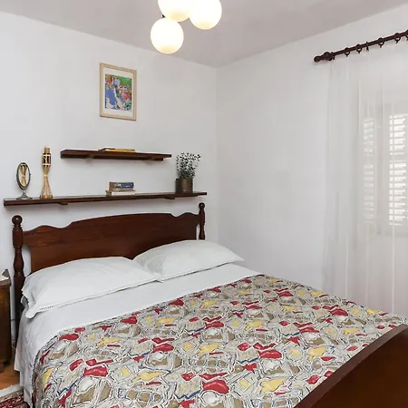 Ikana - Duplex Two Bedroom Apartman