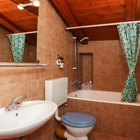 Ikana - Duplex Two Bedroom Apartmán *